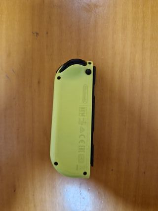 Joy-Con destro Nintendo Switch giallo