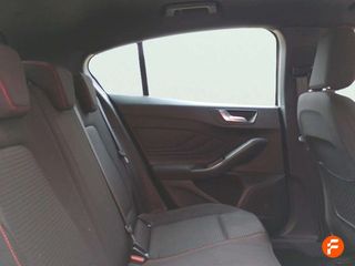 Ford Focus 1.0 Ecoboost MHEV 92kW ST-Line Auto