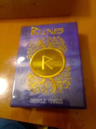 Oráculo Cartas Runas