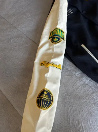 Chaqueta Adidas Originals Negra y Blanca