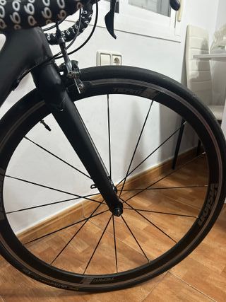 Bicicleta de carretera carbono ultraligera