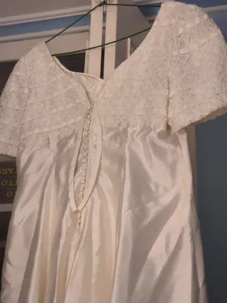 Vestido de Novia Beige y Blanco