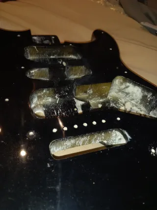 Cuerpo vacío stratocaster 39 euros