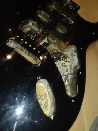 Cuerpo vacío stratocaster 39 euros