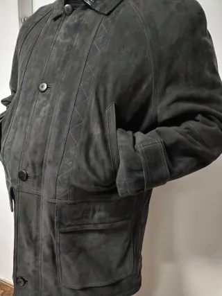 Abrigo de piel de nobuk gris