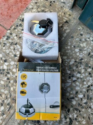 Candado adicional para vehículo