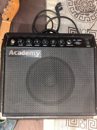 Amplificador Academy 30W Guitarra