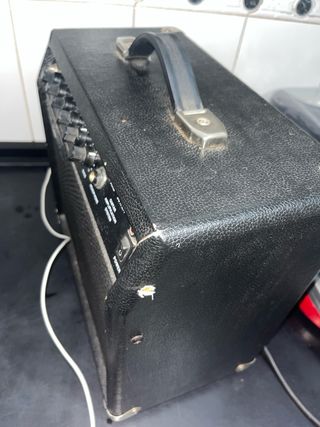 Amplificador Academy 30W Guitarra