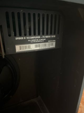 Line 6 de 75 watts con efectos en perfecto estado