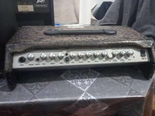 Cabezal laney ingles 120w + pantalla gorilla
