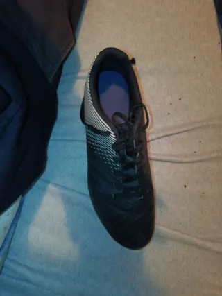 Scarpe da calcio Kipsta Taglia 42 Nere