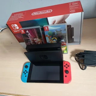 Nintendo Switch + 2 giochi