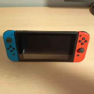Nintendo Switch + 2 giochi