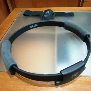 Nintendo Switch + 2 giochi