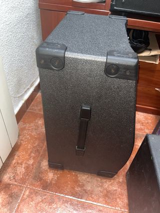 Amplificador 65 watts para bajo activo o pasivo