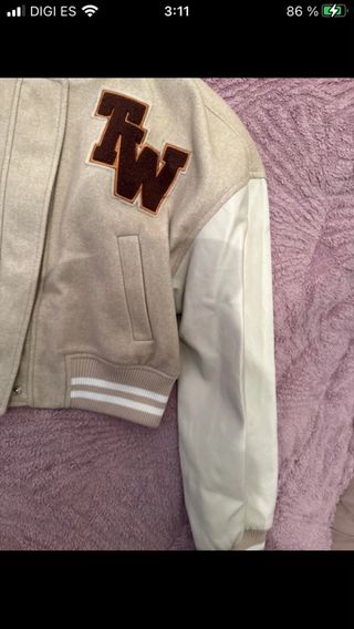 Comoda y abrigada para invierno.