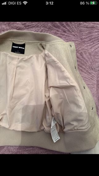 Comoda y abrigada para invierno.