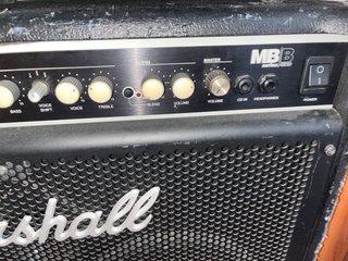 Marshall bajo 300 watts amplificador MB4210
