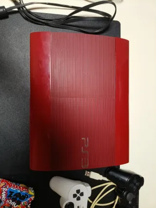 Console PS3 rossa + controller e cavi