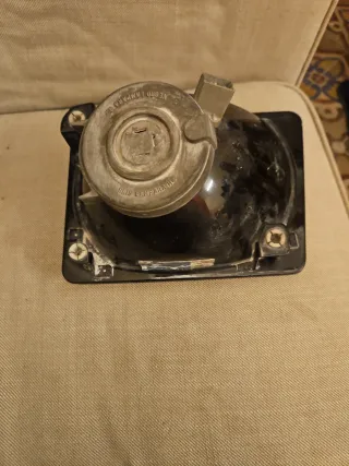 Faro delantero H4 Kiney