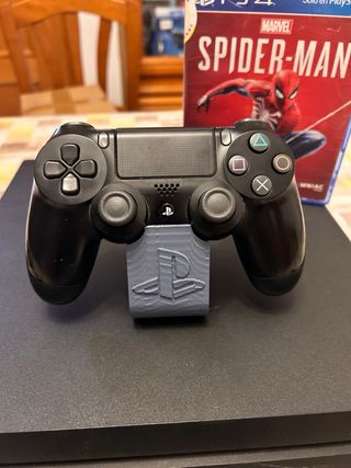 Consola PS4 Pro + 7 juegos