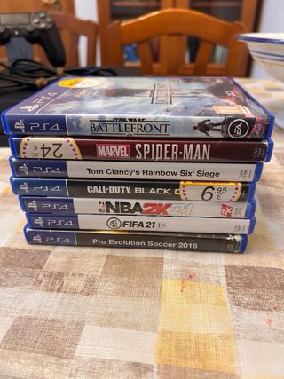 Consola PS4 Pro + 7 juegos