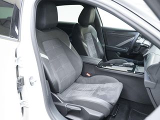 Opel Astra 54kWh GS Auto