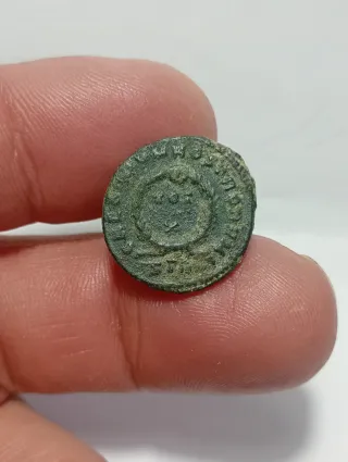 Moneda Romana Follis Constantino VOT X