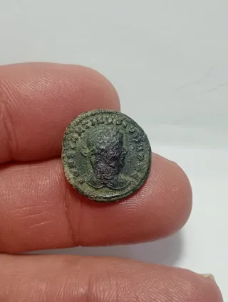 Moneda Romana Follis Constantino VOT X