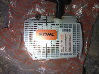 Tapa arranque Stihl 1128-080-2104 036
