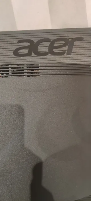 Monitor Acer Gsync 144hz 24 pulgadas