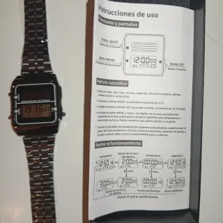 Reloj Solar Digital Negro y Plateado