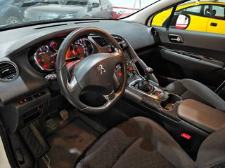 PEUGEOT 3008 Style 1.6 BlueHDI 120 EAT6