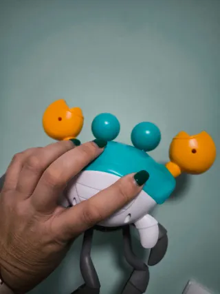 Cangrejo correpasillos juguete infantil