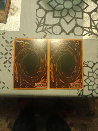 Carte Yu-Gi-Oh! Flauto Evoca-Draghi e Signore di D