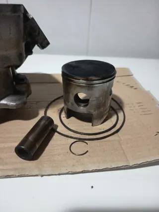 Cilindro 73037 +Pistón Cagiva Mito 125