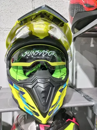 Casco moto Trail X-Cross. Nuevo. Varios colores