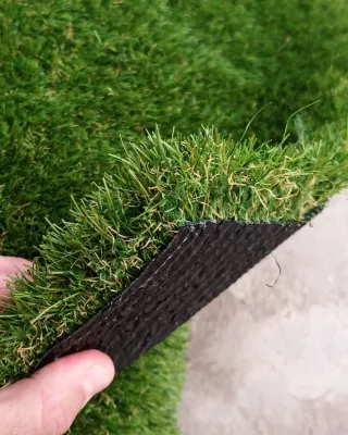 Césped Artificial RG ALMACENES Ancho 2 y 4 metros