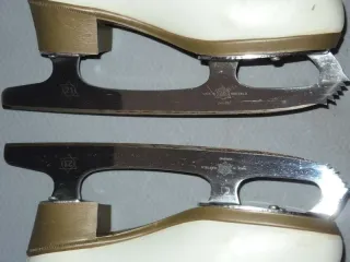 Pattini da Ghiaccio Risport Antea 37