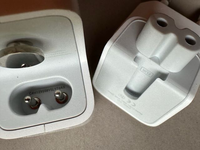 Cargador Apple MacBook Air M1 30W