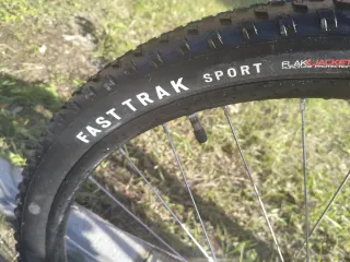 Specialized Rockhopper Talla S - 2 usos