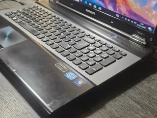 Portatile Samsung RC730