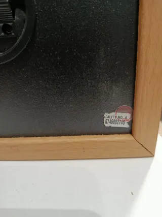 Altavoces Jamo Negros