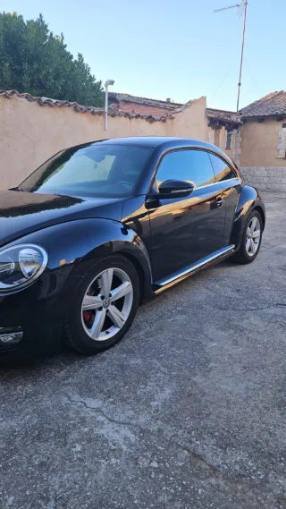 Volkswagen Beetle 2012