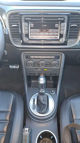 Volkswagen Beetle 2012