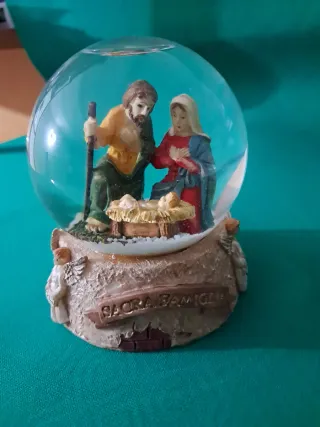 Palla di Neve Natività Sacra Famiglia