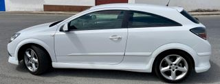Opel Astra GTC -EMBRAGUE NUEVO-