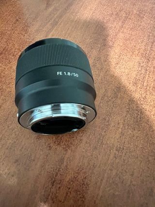 Cámara Sony a6000 + Lente 50mm f/1.8