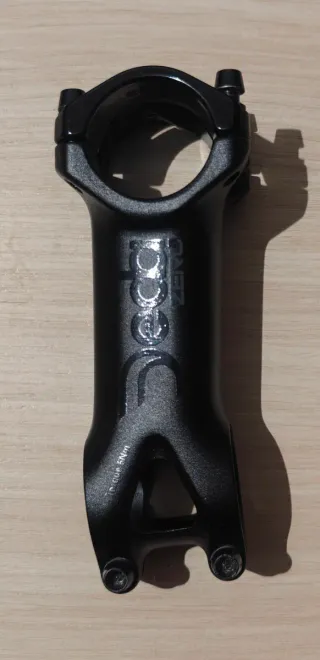 Attacco manubrio bici nero deda zero