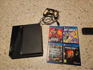 Consola PS4 (PlayStation 4) Negra + 4 Juegos